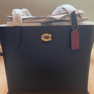 Coach POL PEB LTHR Willow Tote Black